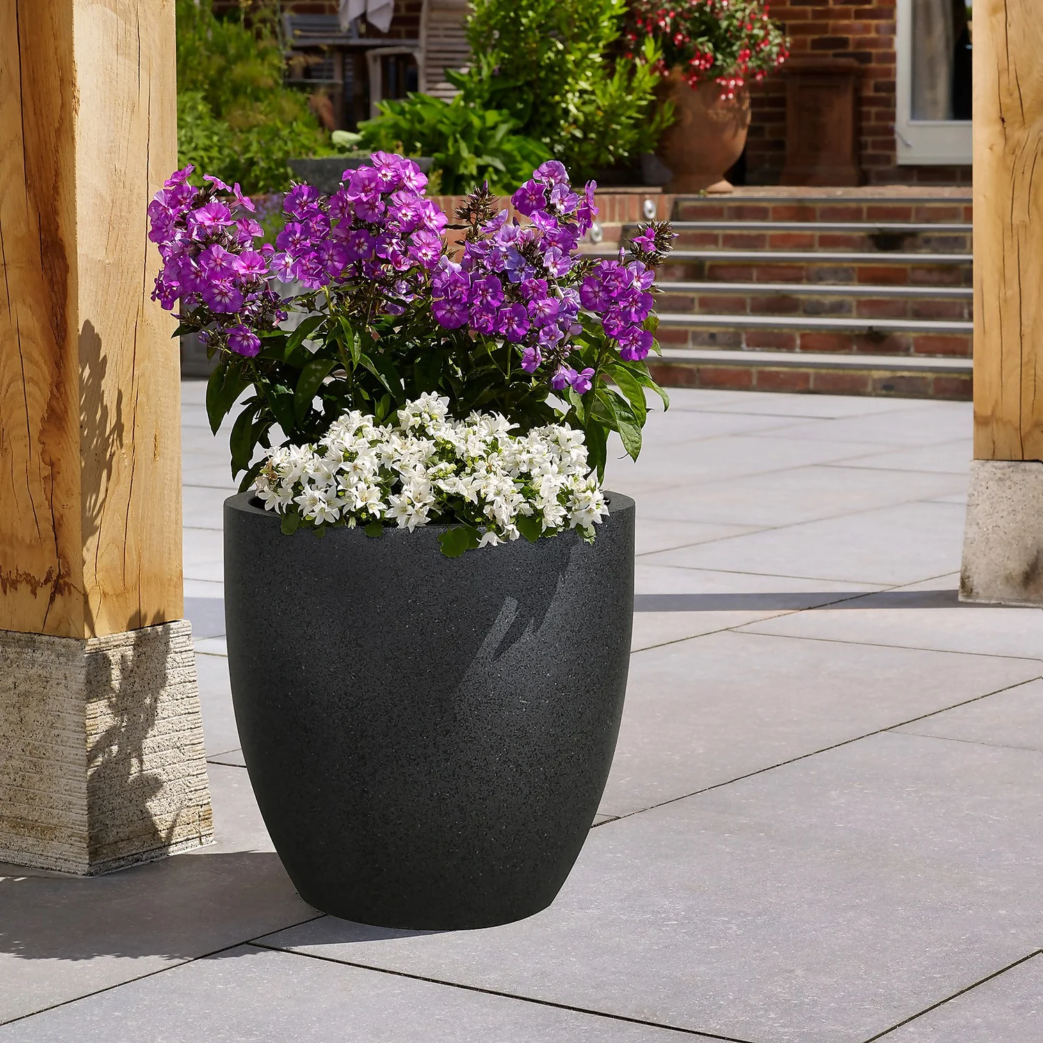 Sierra Black Egg Planter - 46cm 4 Sierra Black Egg Planter - 46cm - Image 2