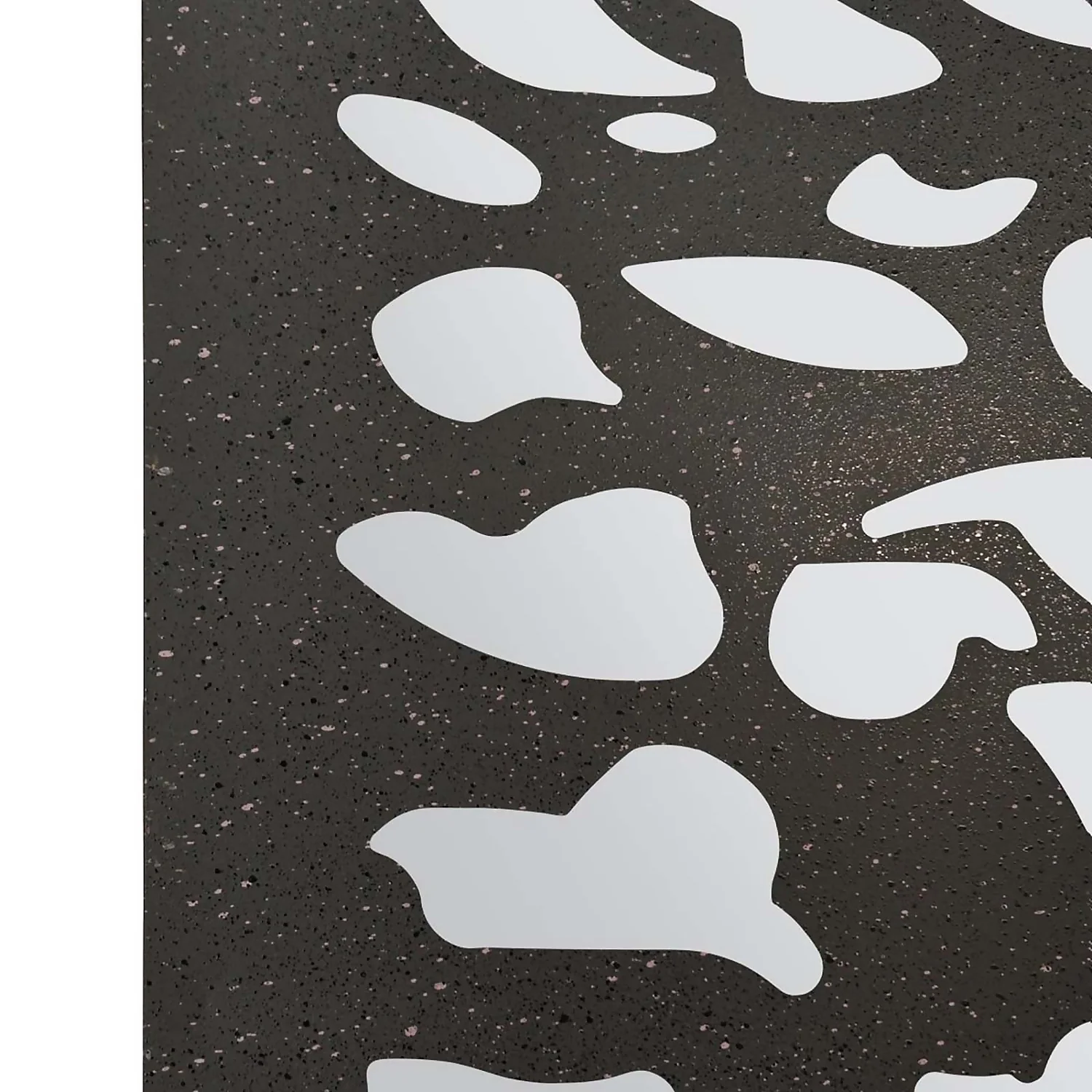 Amarelle Extra Large Metal Leaf Design Decorative Garden Screen Mirror - 180x90cm 5 Amarelle Extra Large Metal Leaf Design Decorative Garden Screen Mirror - 180x90cm - Image 3