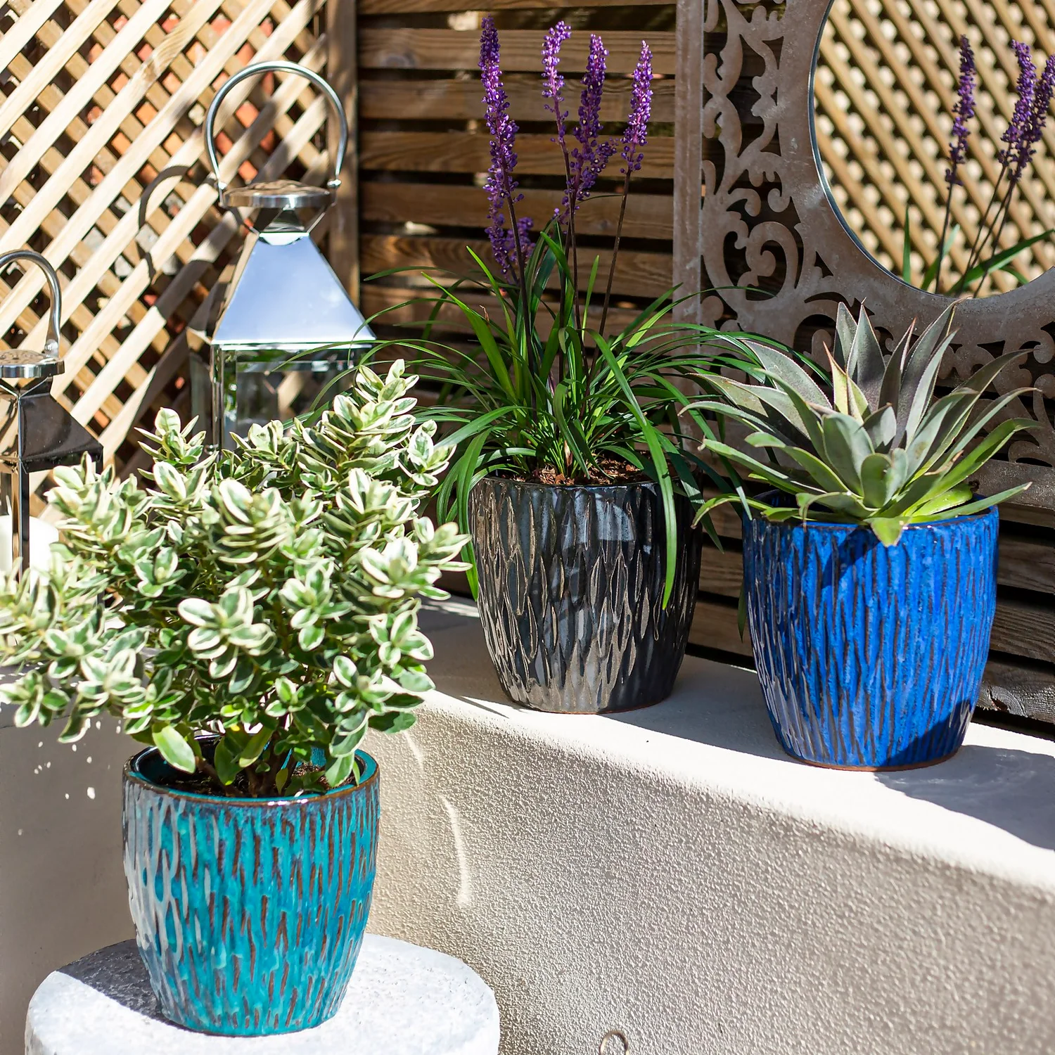 Chiswick Textured Pot Black - 32cm 7 Chiswick Textured Pot Black - 32cm - Image 5