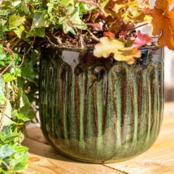 Chiswick Running Pot Green - 24cm -Garden Decoration Shop 13973645 1285011238620542